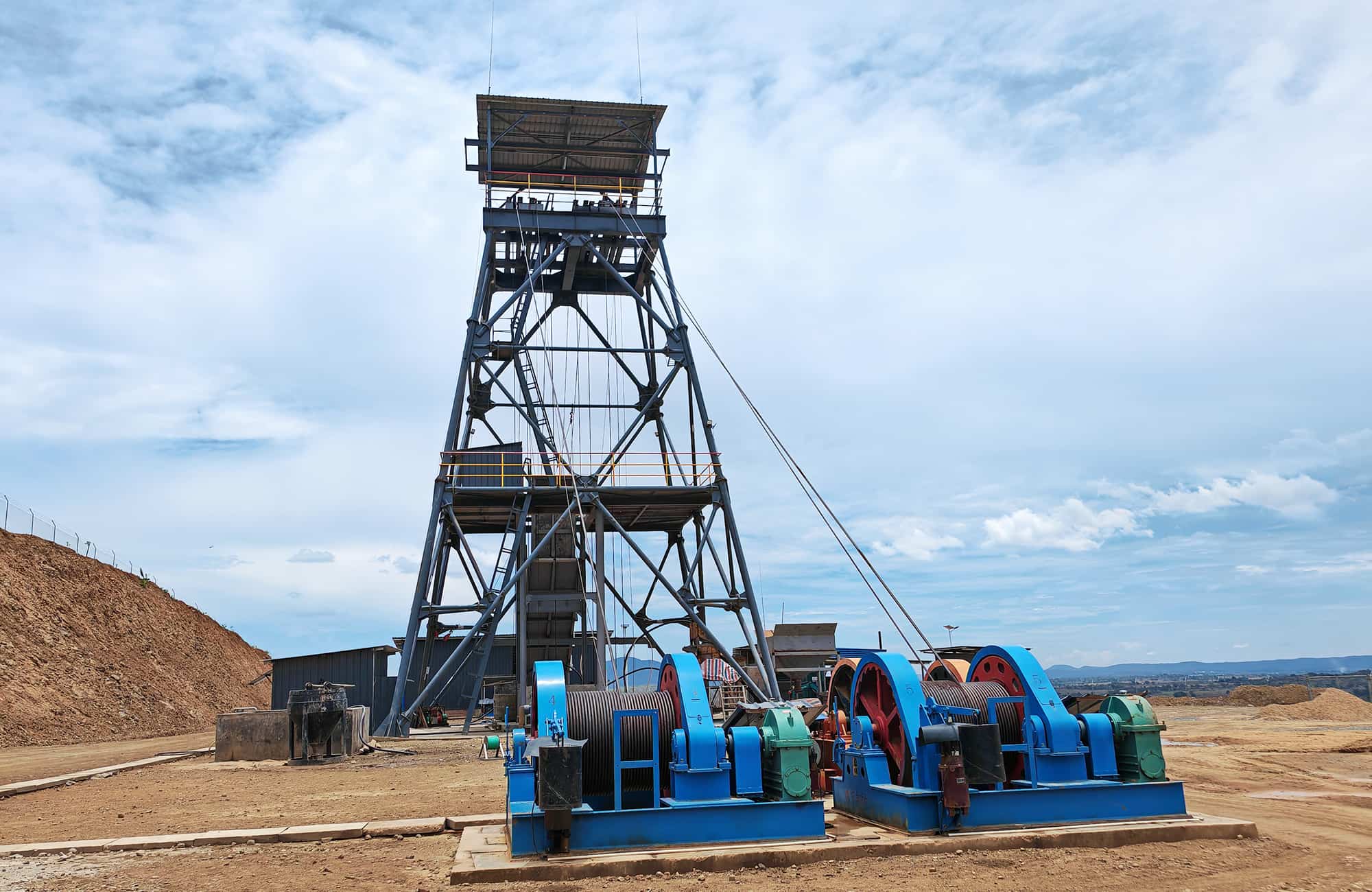 JZ凿井绞车（带刹）