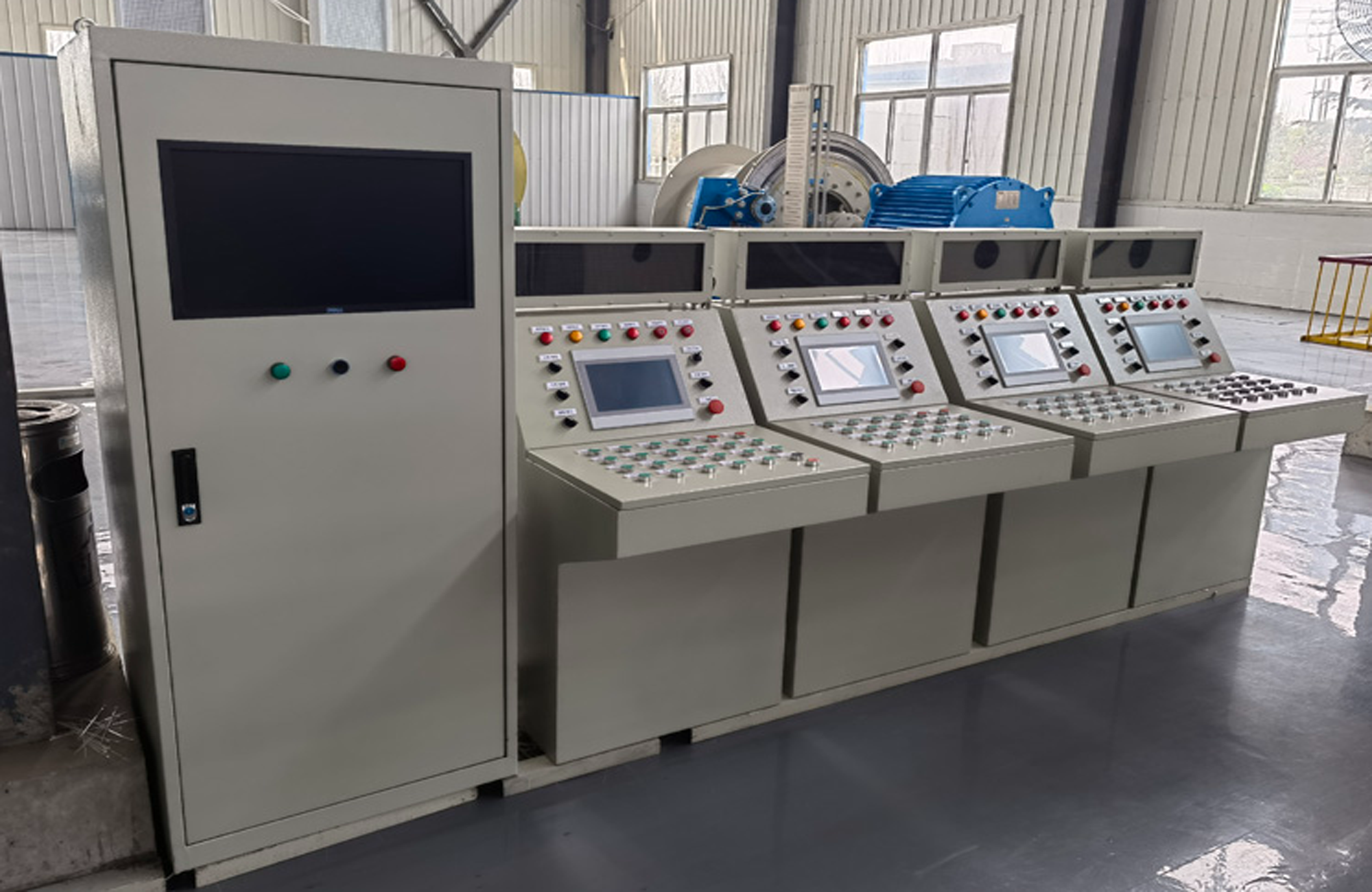 提升信号系统与电控系统装置